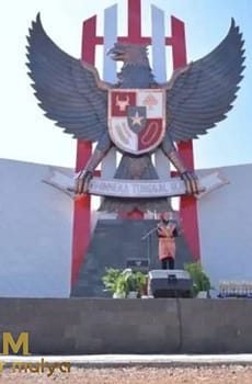 Garuda Tembaga Kuningan - ( Lambang Negara Indonesia )