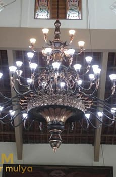 Kerajinan Lampu Robyong Tembaga Kuningan Paling Laris