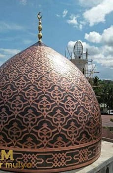 Kubah Masjid Tembaga Kuningan