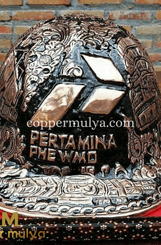 Helm Tembaga - Souvenir Helm Tembaga Kuningan Terlengkap