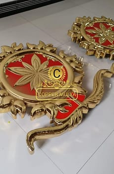 Logo tembaga kuningan