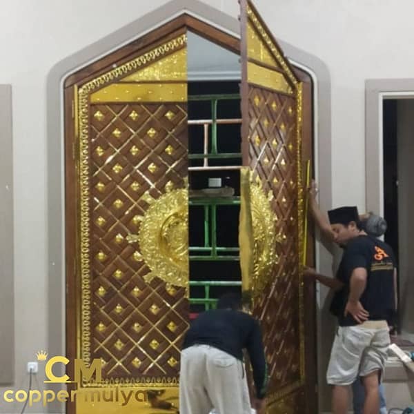 Pintu Masjid Nabawi Kualitas Terbaik