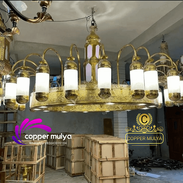 Replika lampu nabawi kuningan
