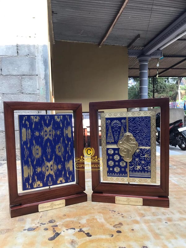 Plakat Kuningan Tembaga Kualitas Material Terbaik